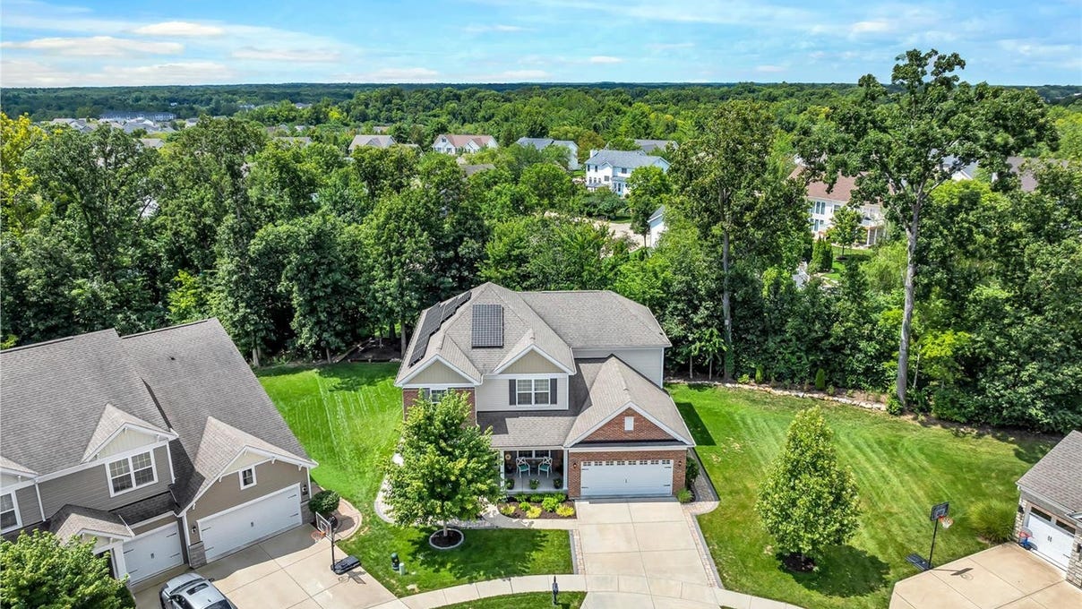 237 Chestnut Crk Xing  