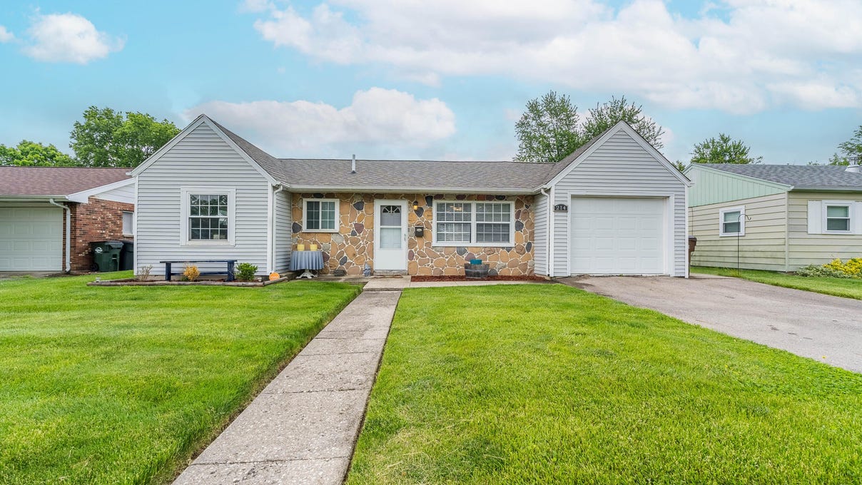 214 N Brown School Rd  