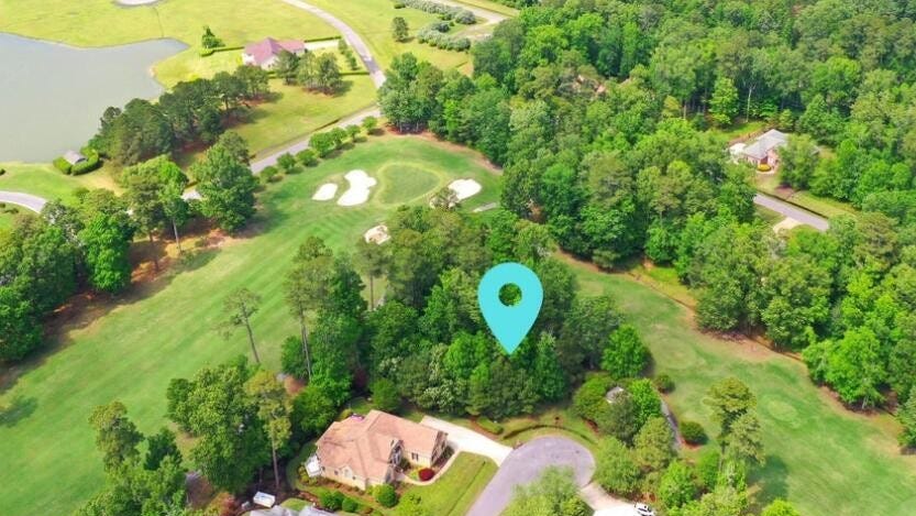191 ROANOKE DR  