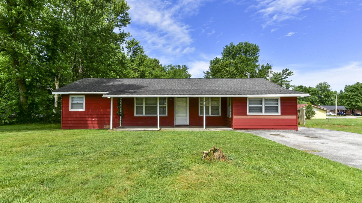 105 South Youngblood St