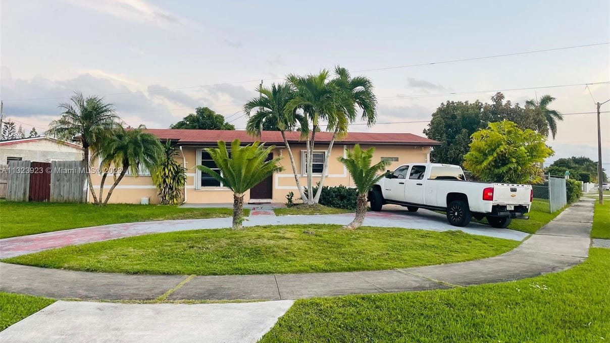 11880 SW 186th St, Miami, FL 33177 House for Sale