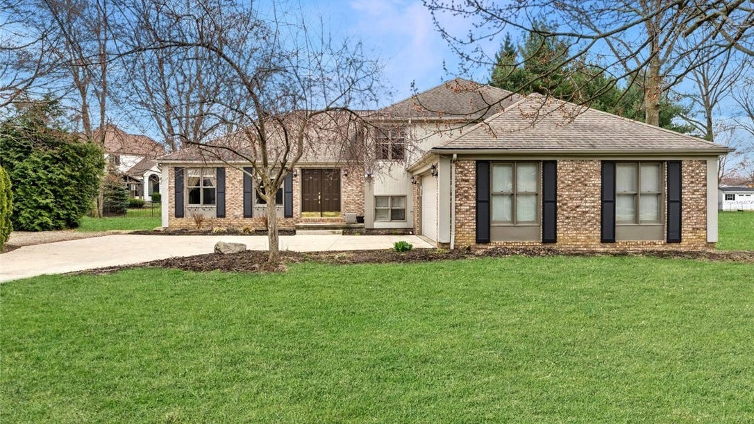 28441 Hilliard Blvd  