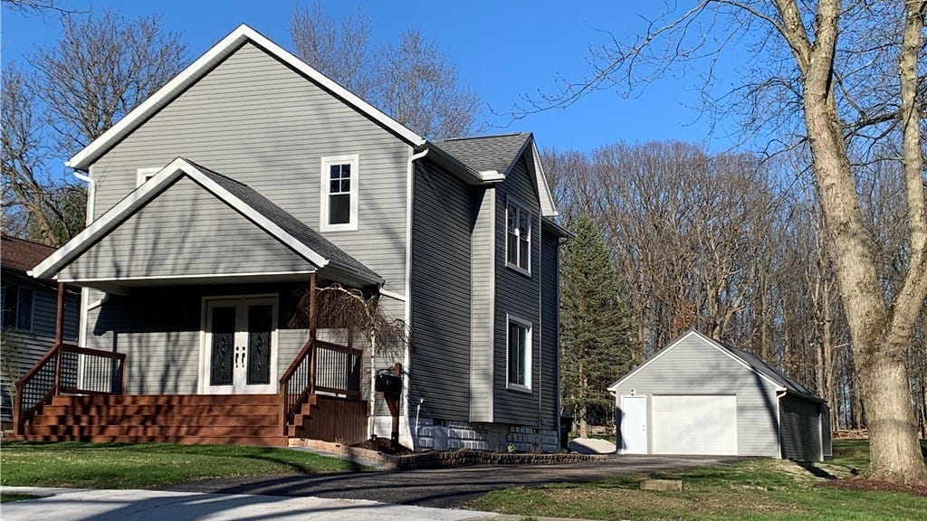 933 Archer Rd  