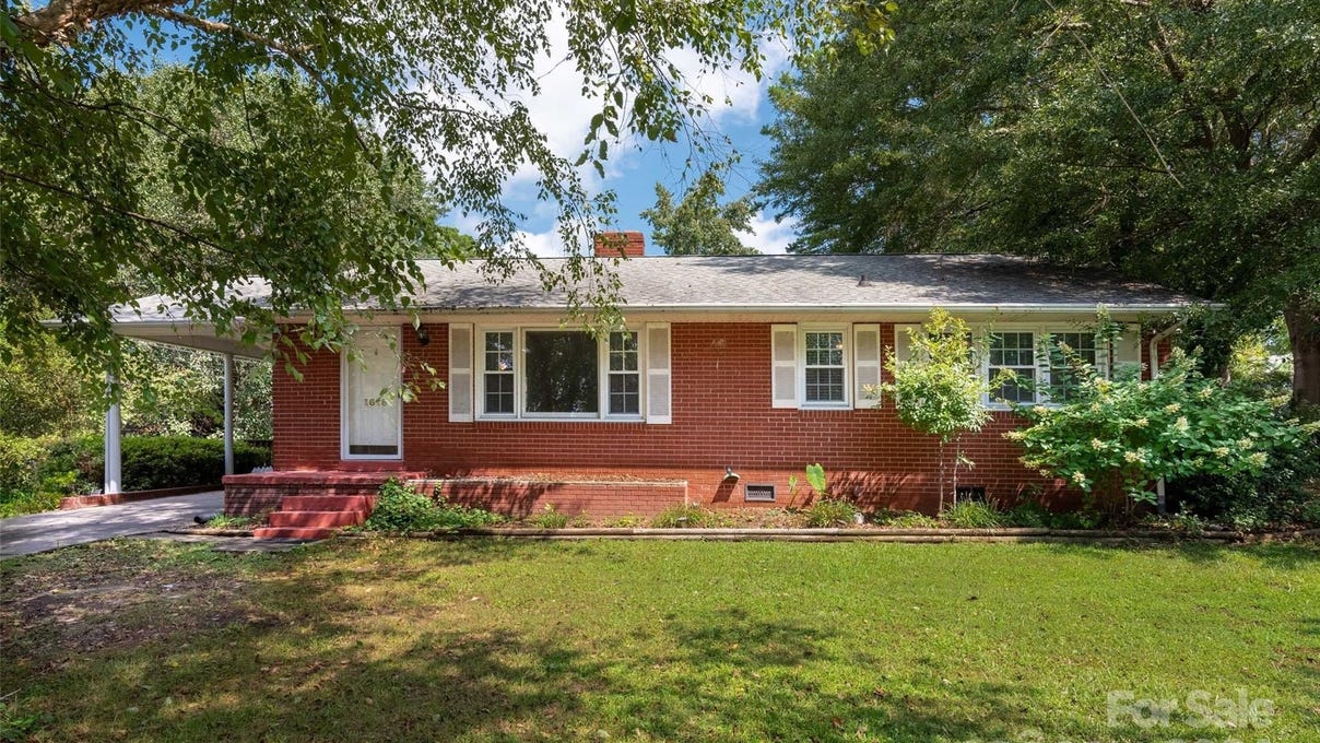 1618 Chesterfield Ct  