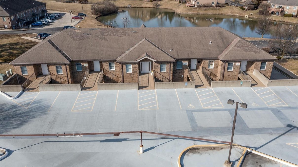 860 NW Washington Blvd  