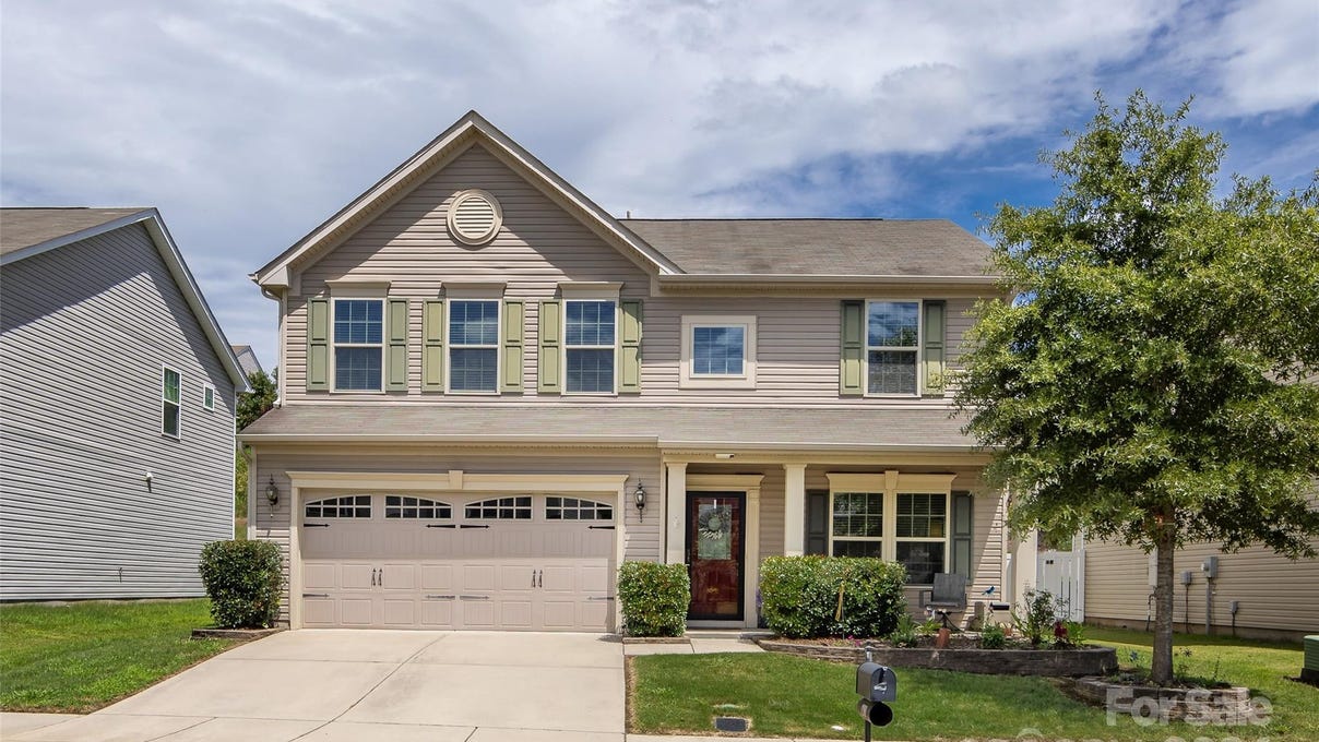 1280 Farm Branch Dr SW  