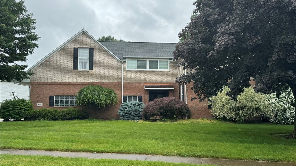 5017 Nobles Pond Dr NW  