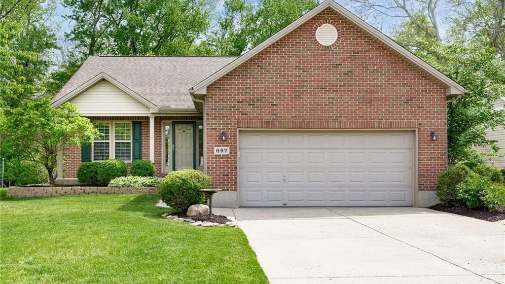 697 MAXWELL CT  