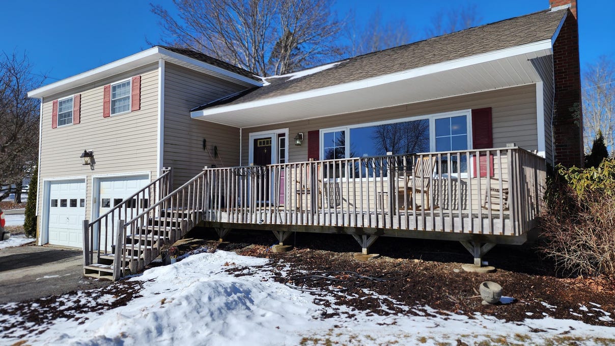 27 Prospect Street, Searsport, ME 04974 House for Sale