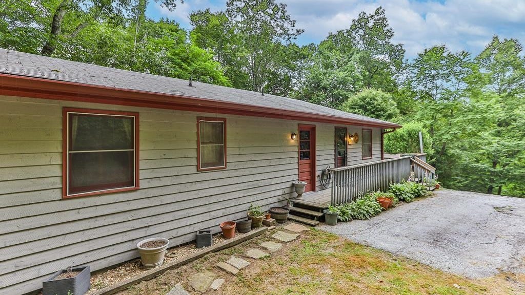 865 Wilson Rd  
