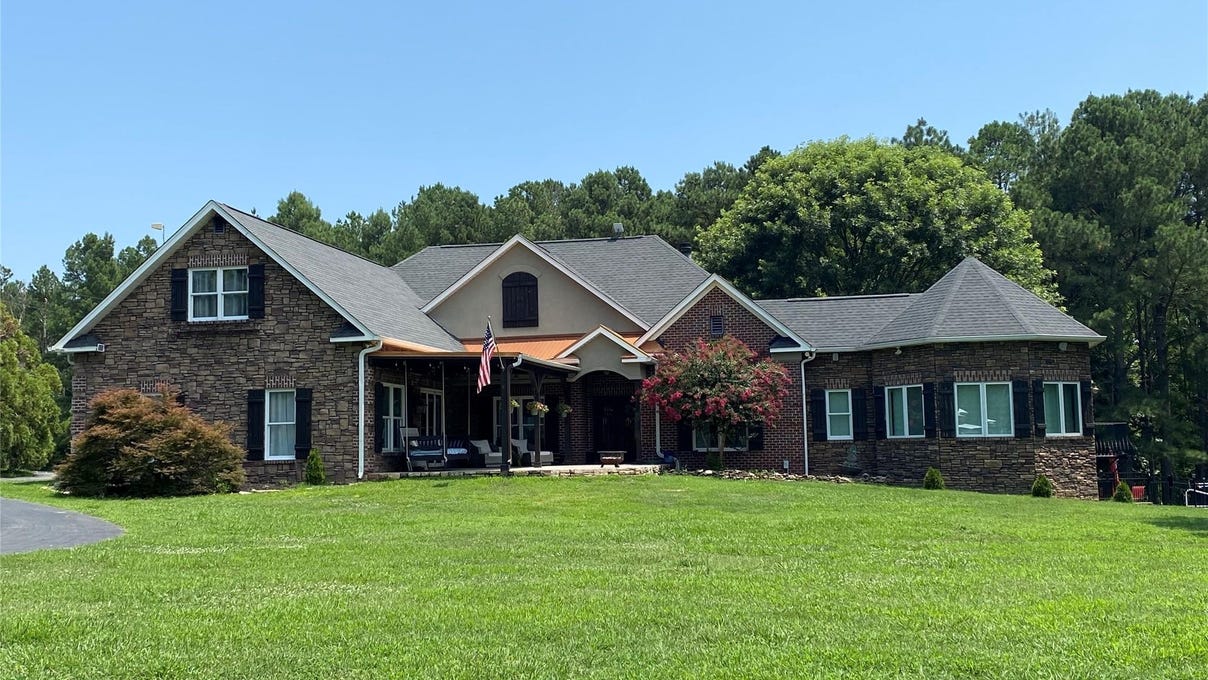 5645 White Store Rd  
