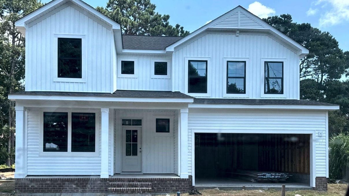862 Greenbriar Rd  
