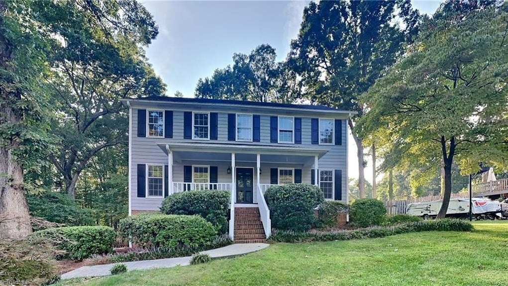 1102 Hickory Trce Dr  