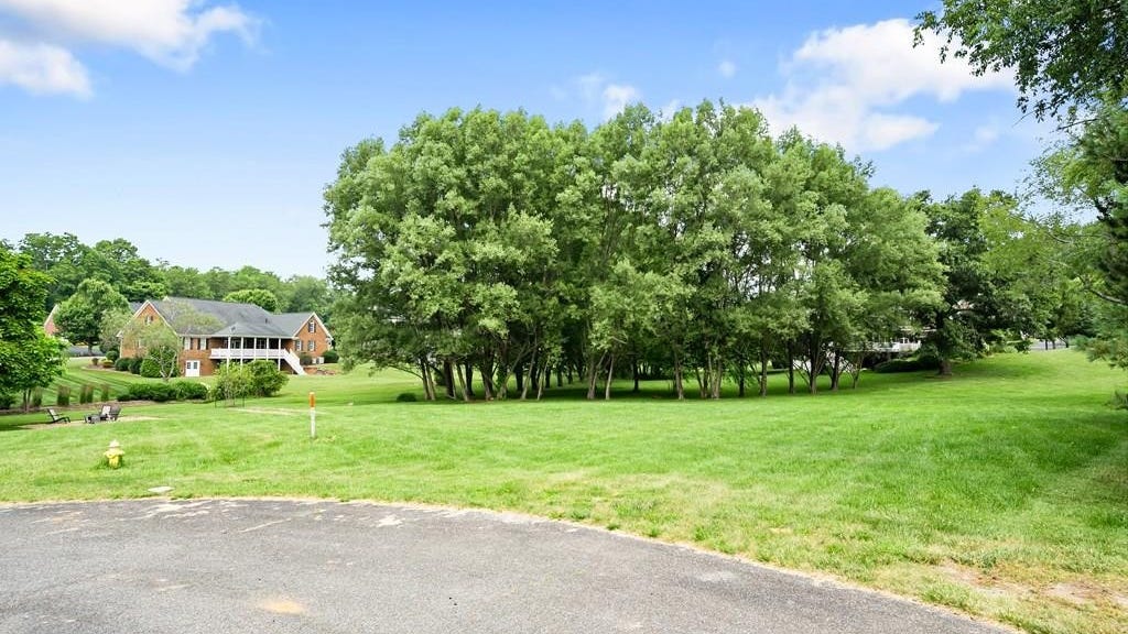 Lot 48 Davis Cir  