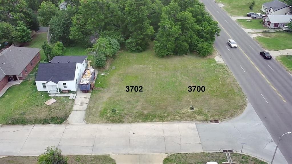 3700 N Donald Ave  