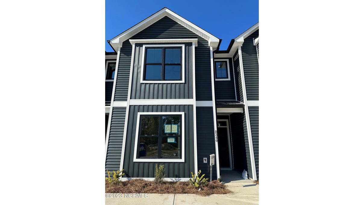 8333 Paramount Pt  