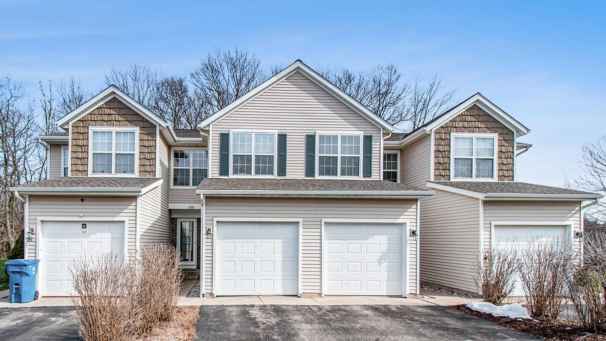 1776 Park Trail NE, Apt 58, Grand Rapids, MI 49525 Apartment for Sale