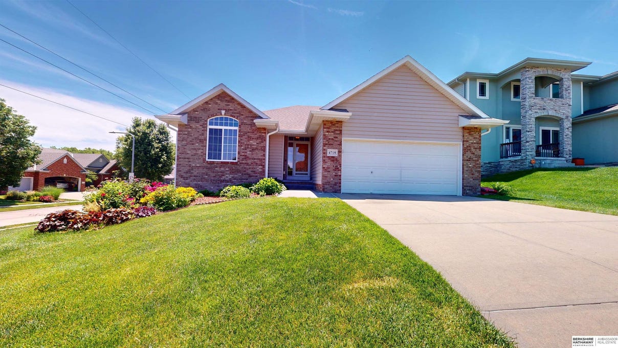 4719 Ponderosa Dr  