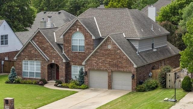 11426 S Kingston Ave  