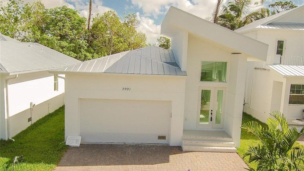 3991 Harvest CT, NAPLES, FL 34112 House for Sale