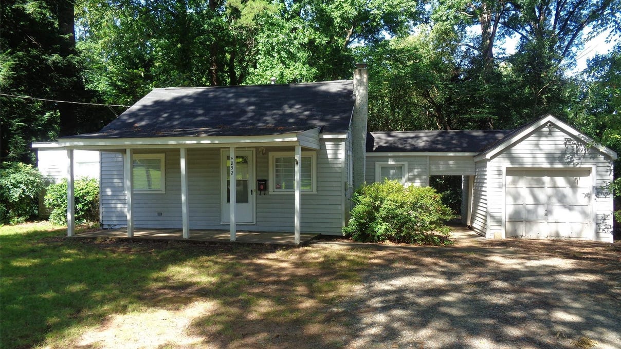 4052 Hiddenbrook Dr  