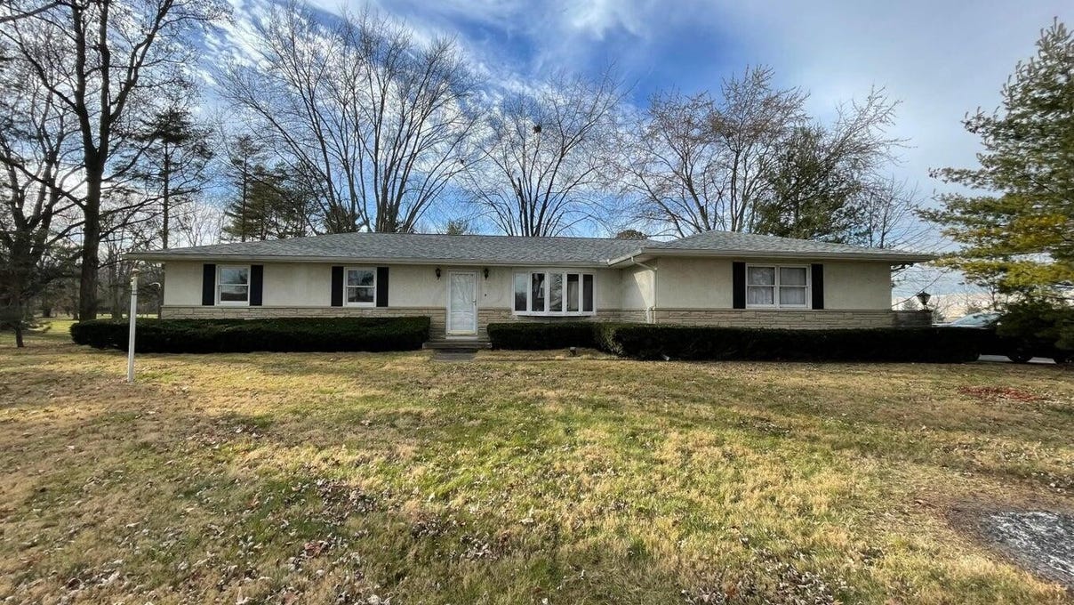 10555 Lockbourne Eastern Rd  