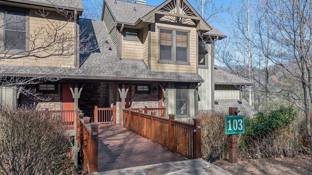 103 B4 Southshore Dr  