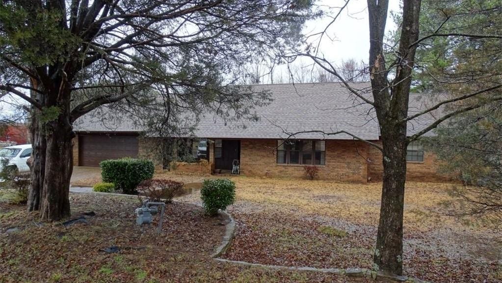 6103 Hilltop RD, Van Buren, AR 72956 House for Sale