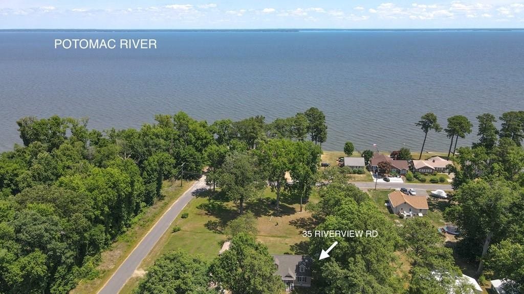 35 Riverview Rd  