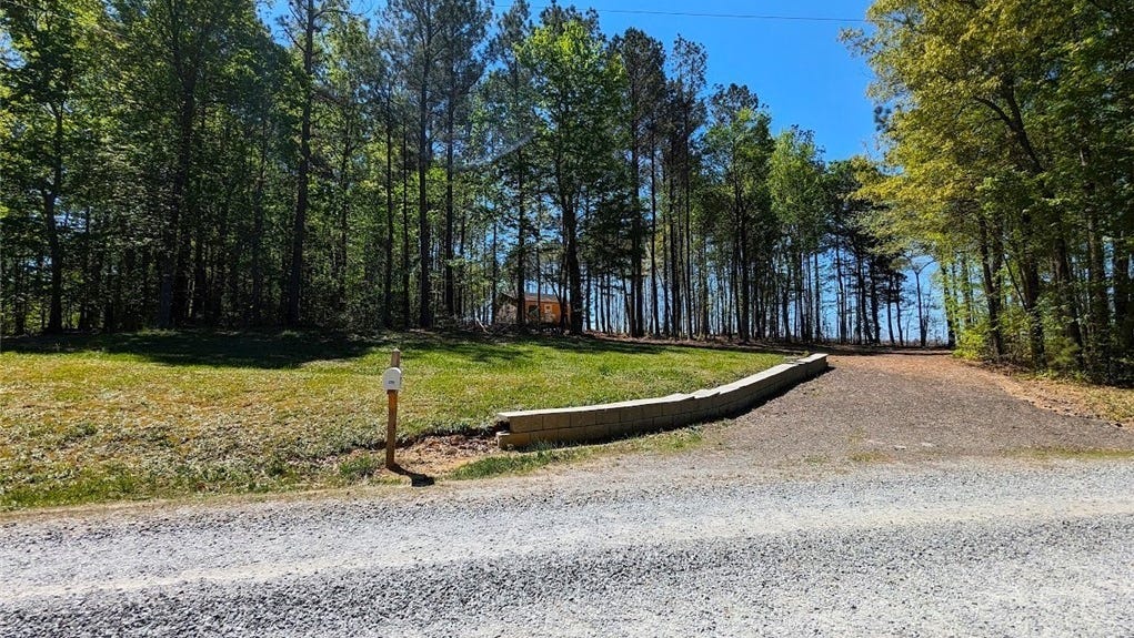 235 Cabin Estates Trl NW