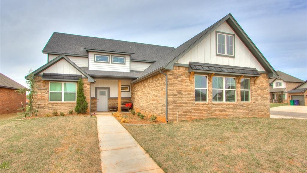 3101 Pinnacle Peak Dr  