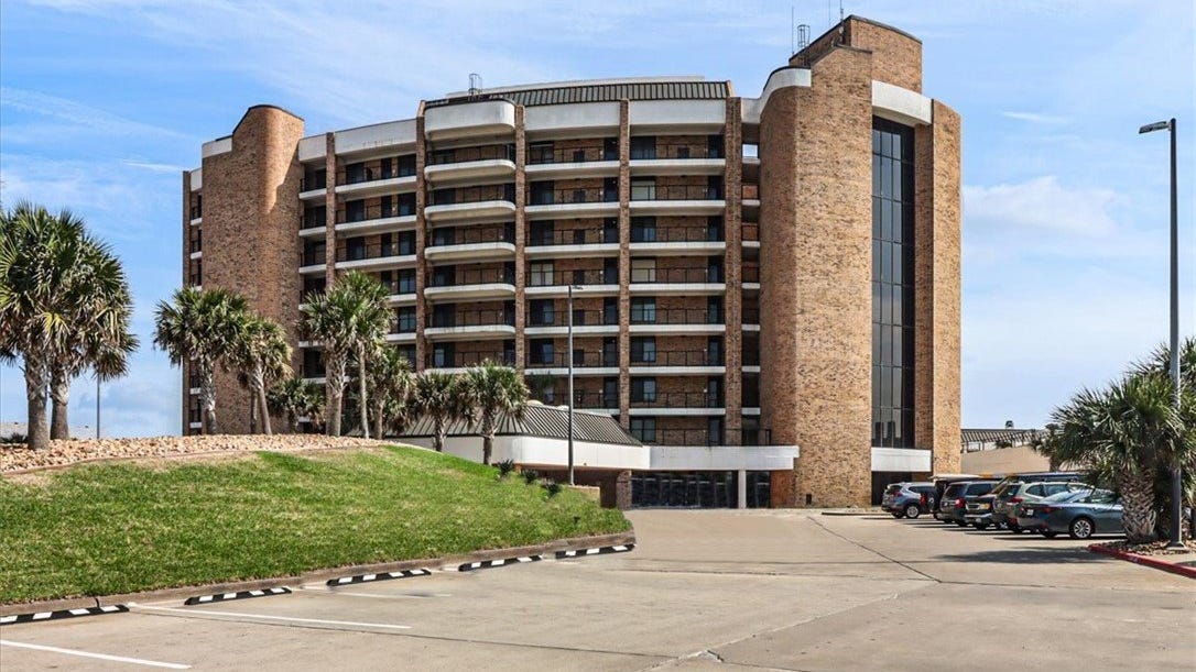 720 Access Road 1-A Unit 813  