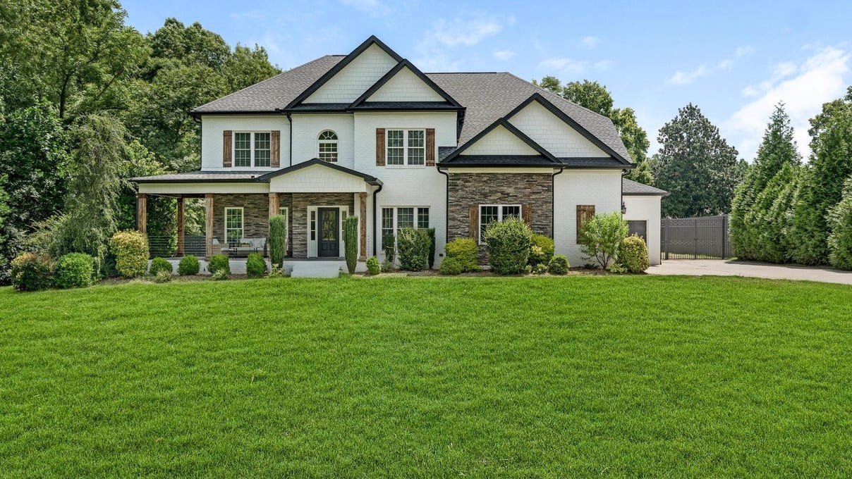 2008 Beulah Oaks Way