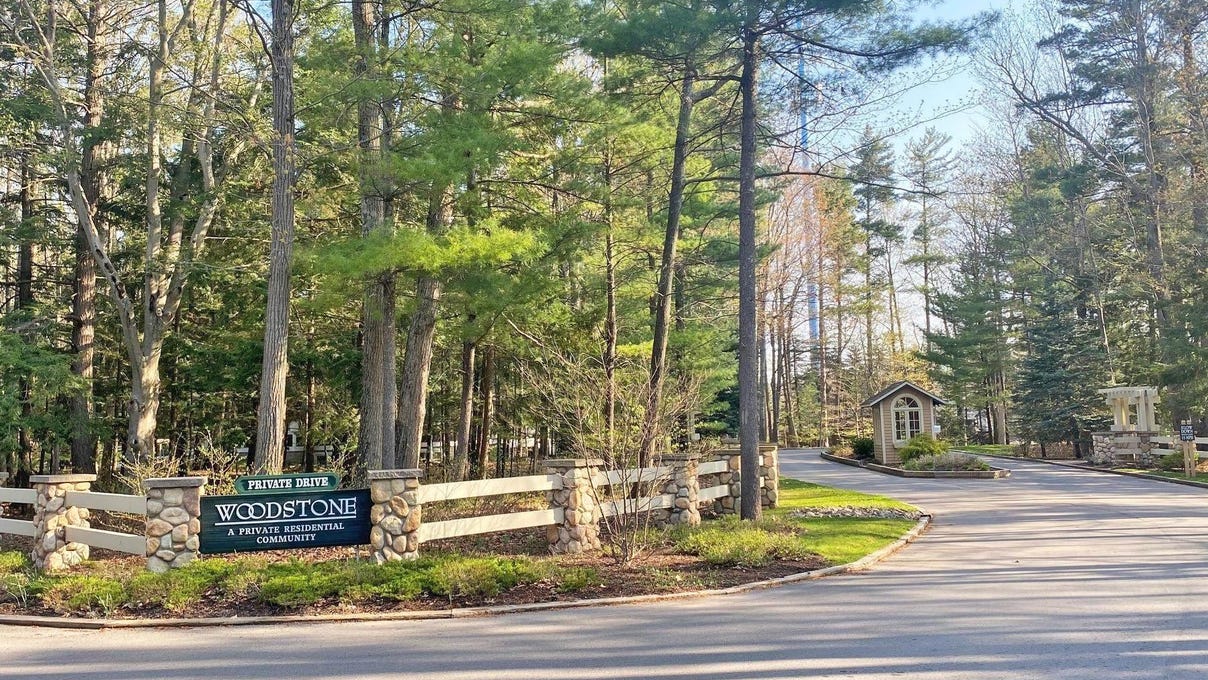 11 Pine Trace, Glen Arbor, MI 49636 Land for Sale