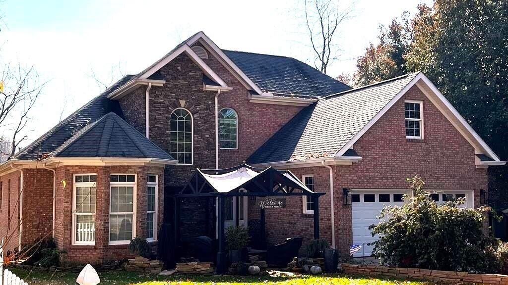 834 Northeast Wayne Ave  