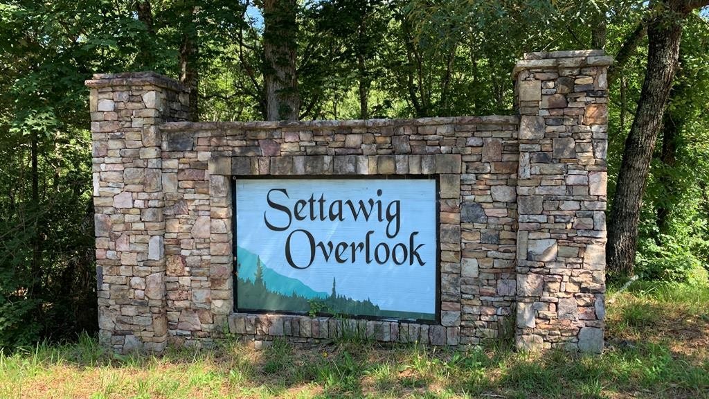 Lot 16 Settawig Overlook  