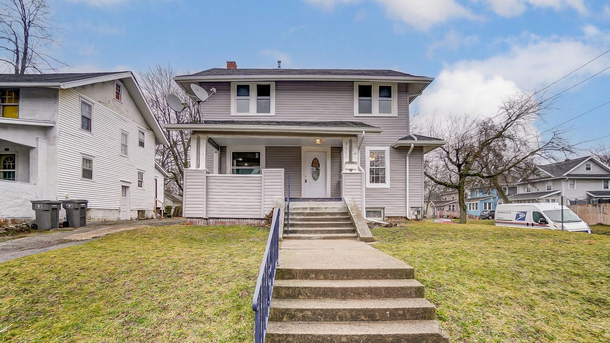 335 Garfield Ave  