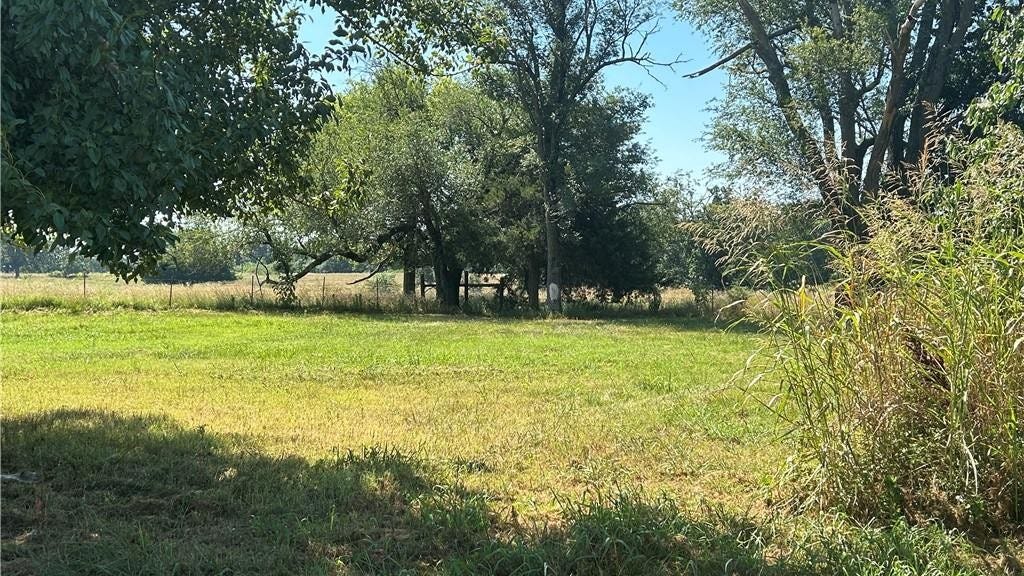 473298 E 660 RD  