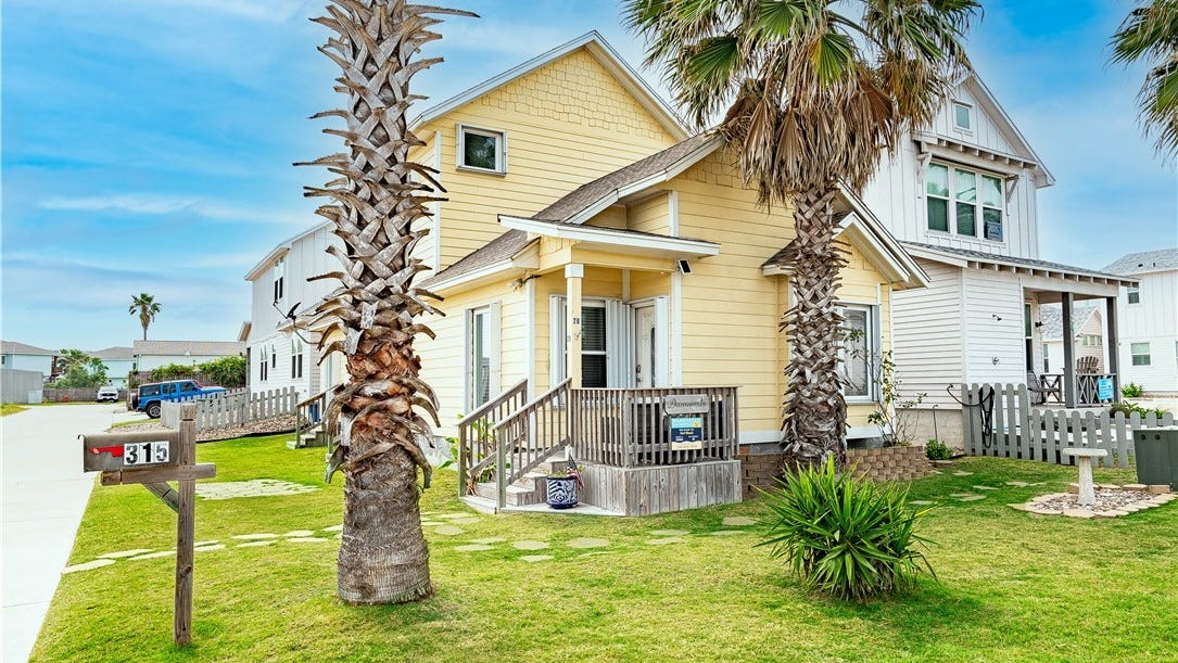 315 Oleander St  