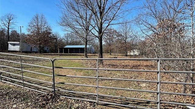 13133 N 492 Rd