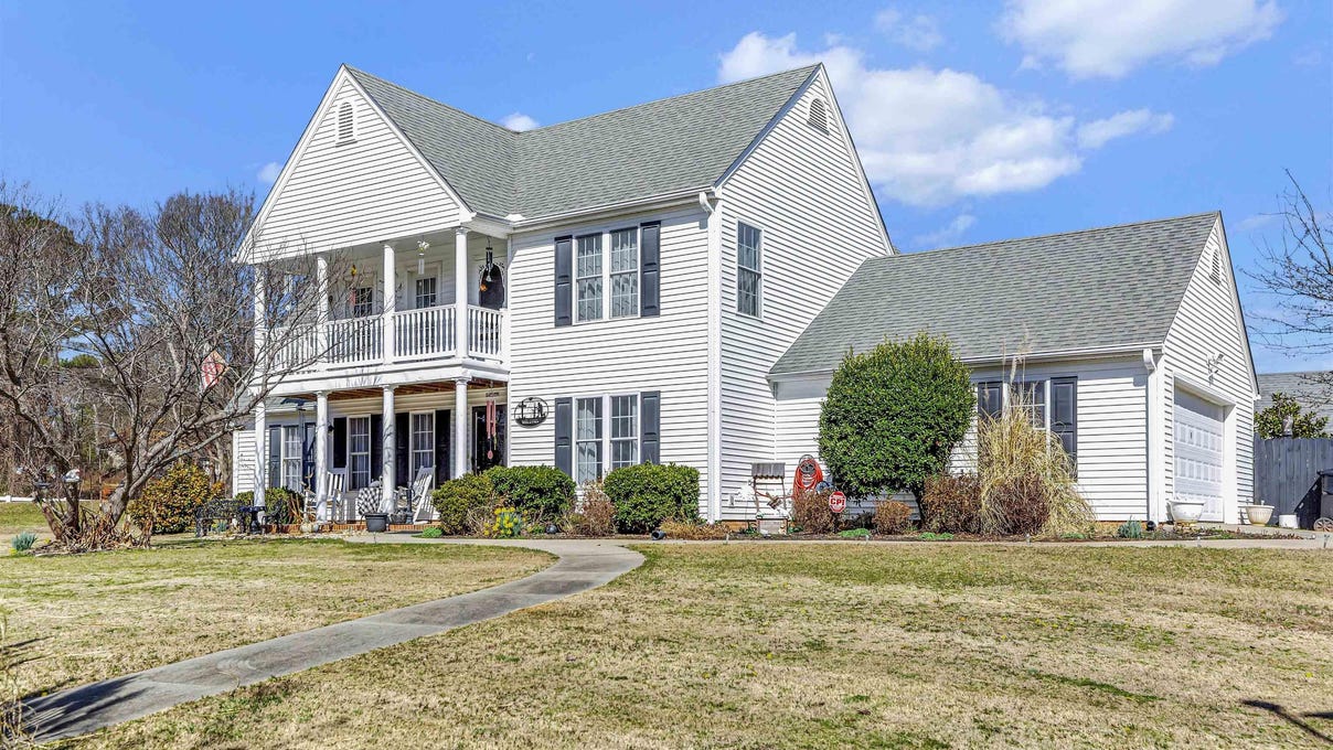 201 Carrageen Drive, Williamston, SC 296978508 House for Sale