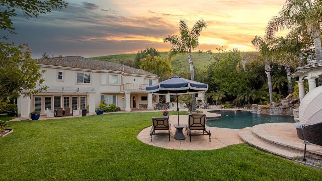 3933 Cresthaven Drive, Westlake Village, CA 91362 House for Sale