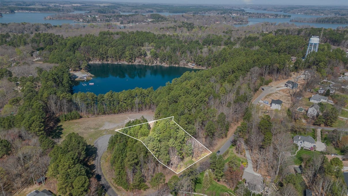 114 Cypress Rdg Ct  