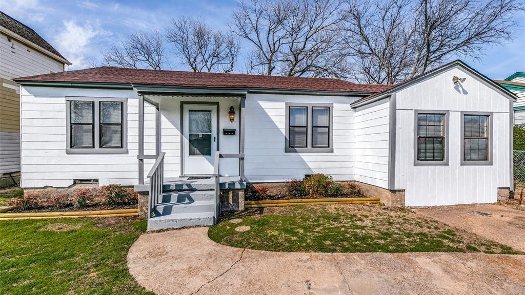 3207 Arizona Avenue, Dallas, TX 75216 House for Sale