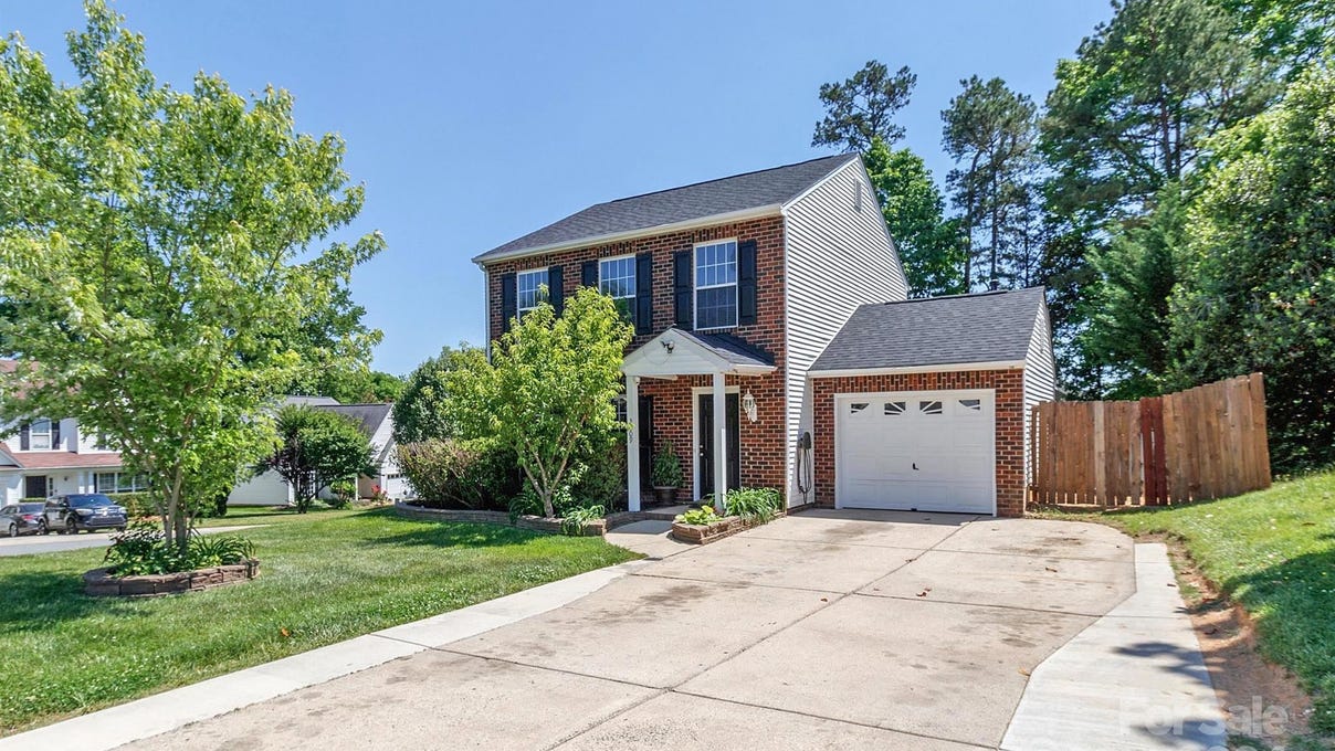 2009 Mallard Woods Pl  