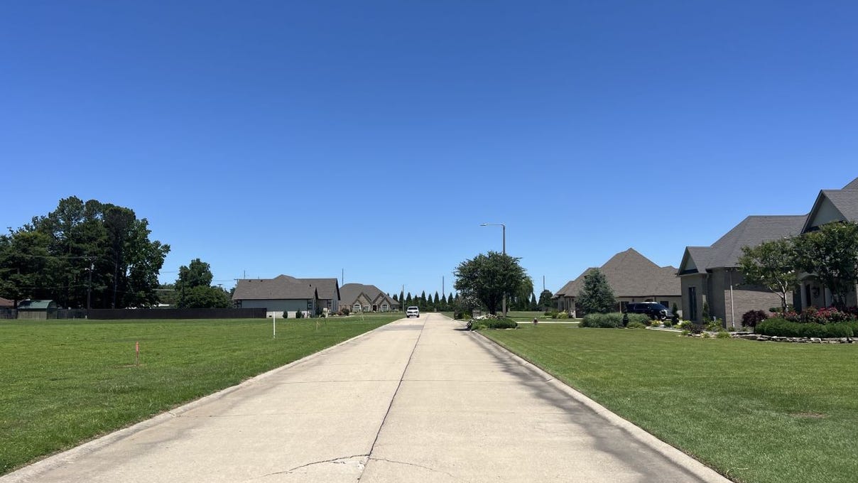 Lot 12 Laurelwood Dr  