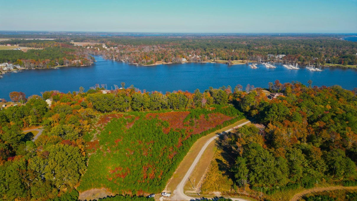 9 Peninsula Shores Way Rd