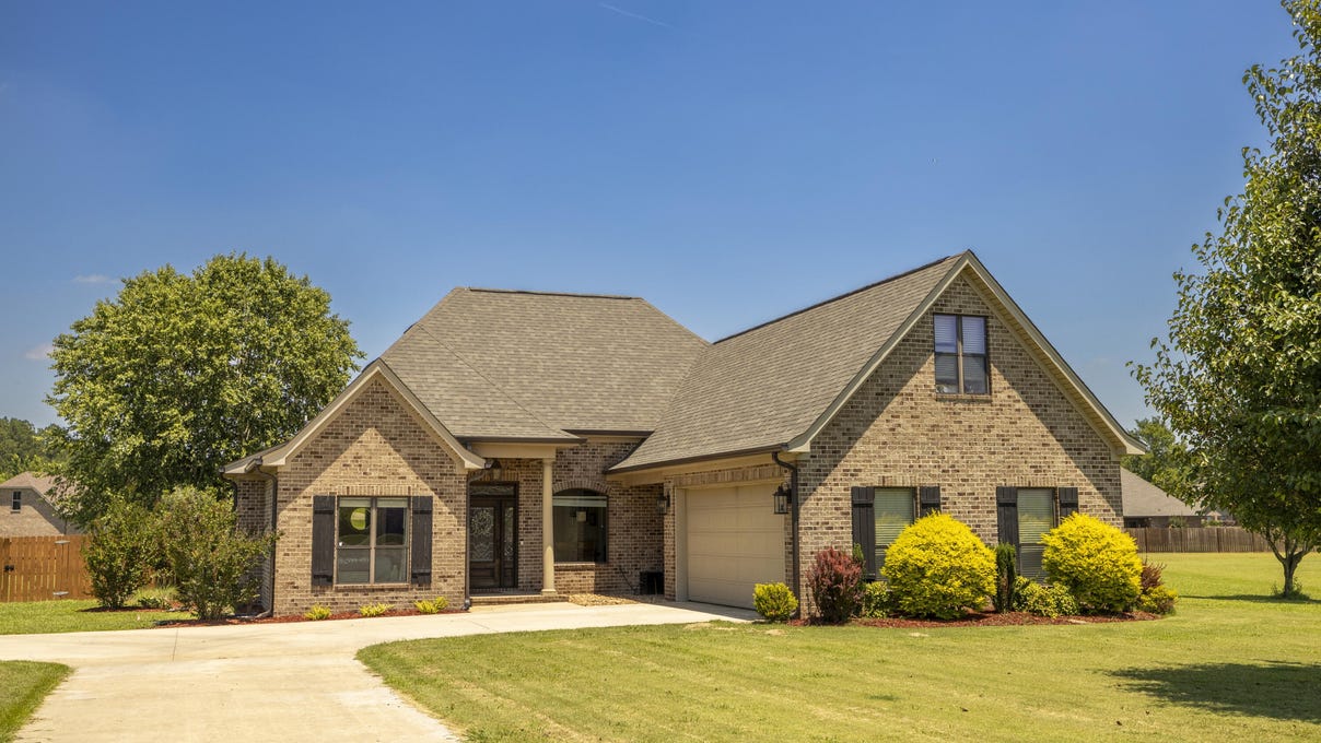 276 Sandstone Cir  