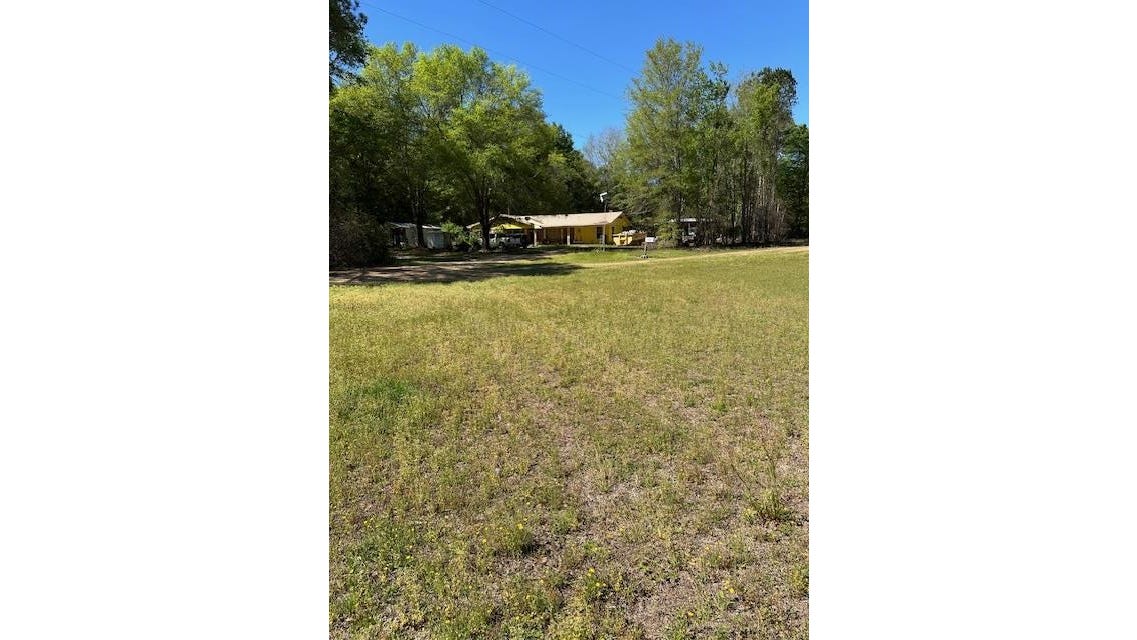 4327 Hwy 587 Robinwood Rd  