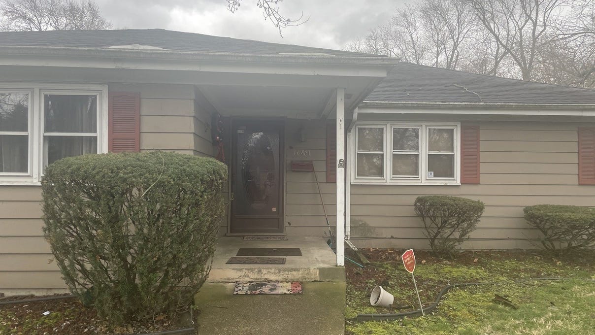 16801 Orchard Rdg Ave  